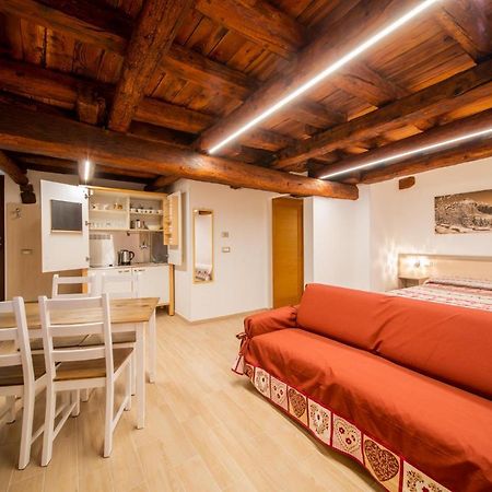 miki central apartement Aosta Exterior foto