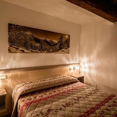 miki central apartement Aosta Exterior foto