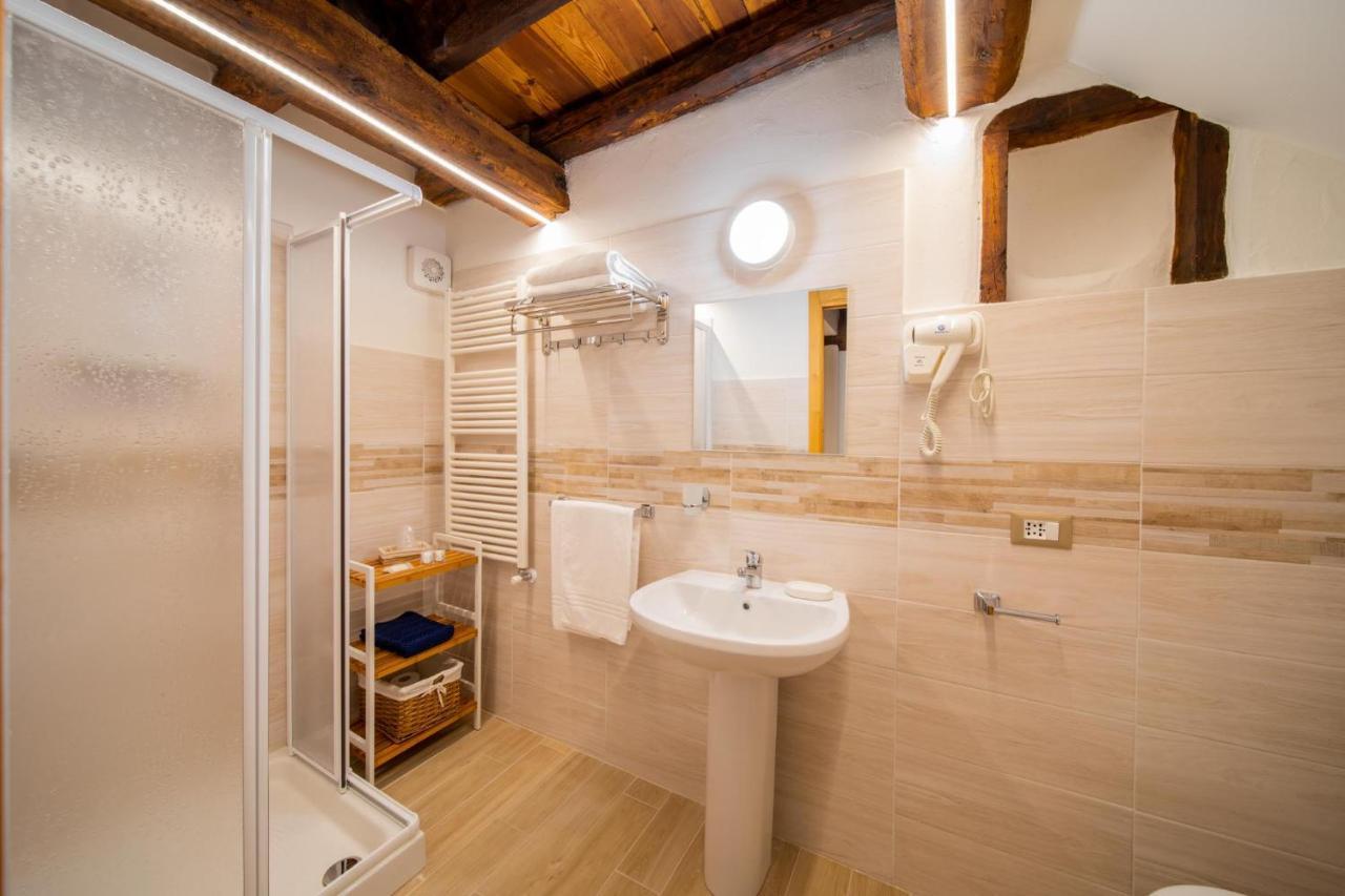 miki central apartement Aosta Exterior foto
