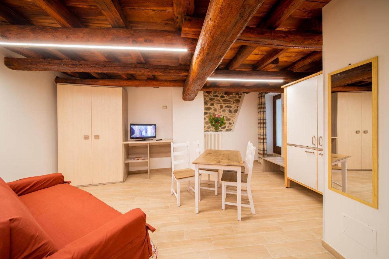 miki central apartement Aosta Exterior foto
